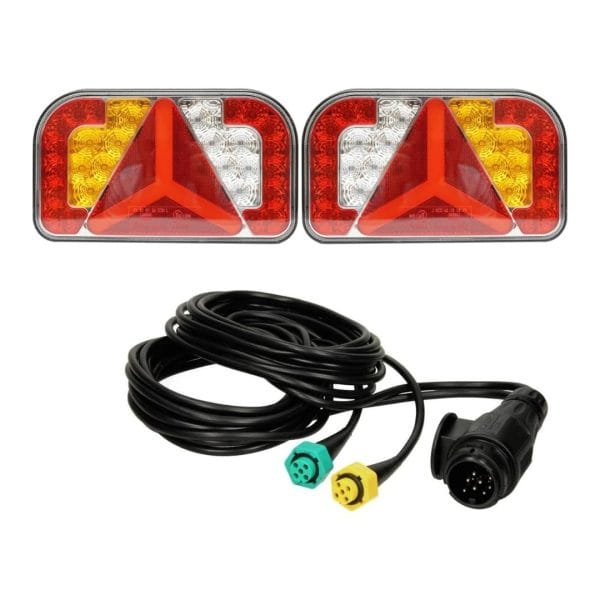 Rücklicht 238x140mm. 12/24V. (Set L+R) LED / 7p Stecker 6m Kabel